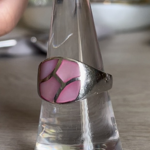 • Pink MOP 925 Ring • - Picture 3 of 7